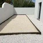 Spacieuse Piscine 350 M De La *